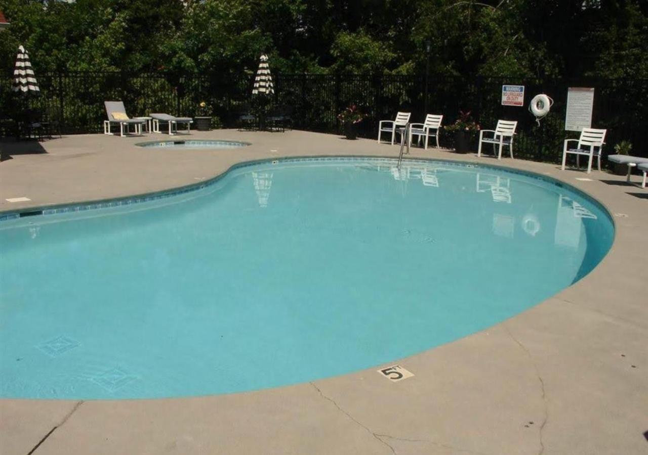 Relaxing Condo On The River - New Air Hockey Table Pigeon Forge Ngoại thất bức ảnh