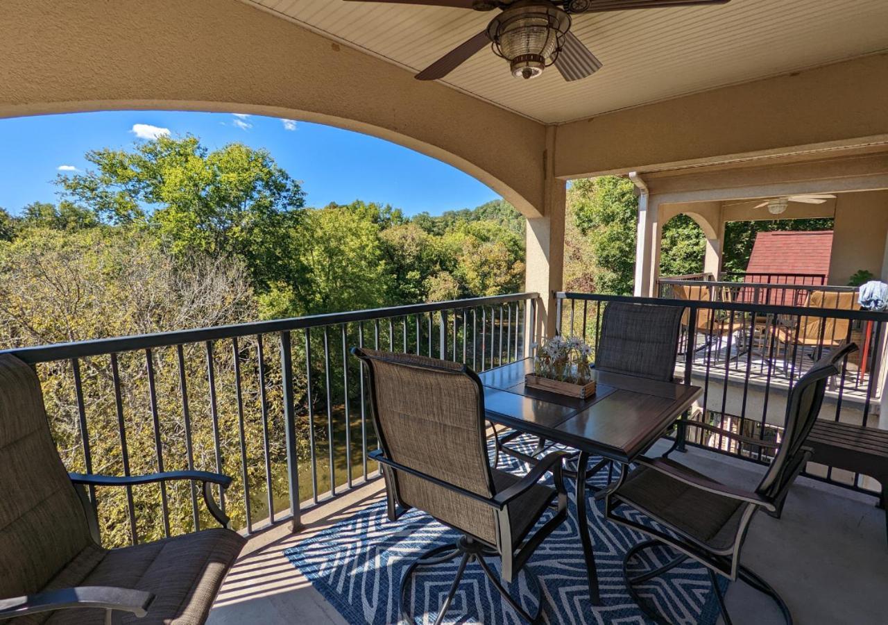 Relaxing Condo On The River - New Air Hockey Table Pigeon Forge Ngoại thất bức ảnh